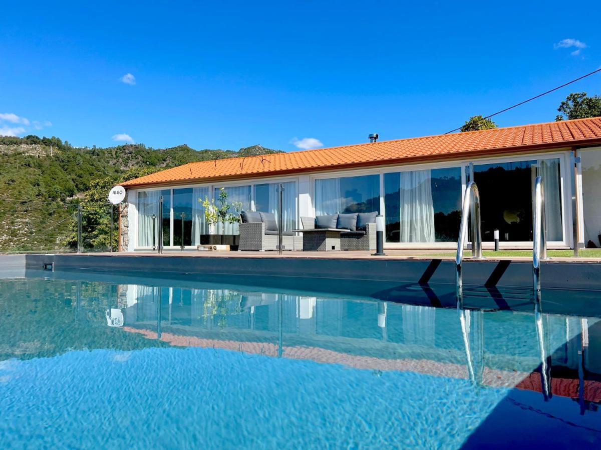 Casas Capela By O'Porto Seven Villa Ferral Exteriör bild
